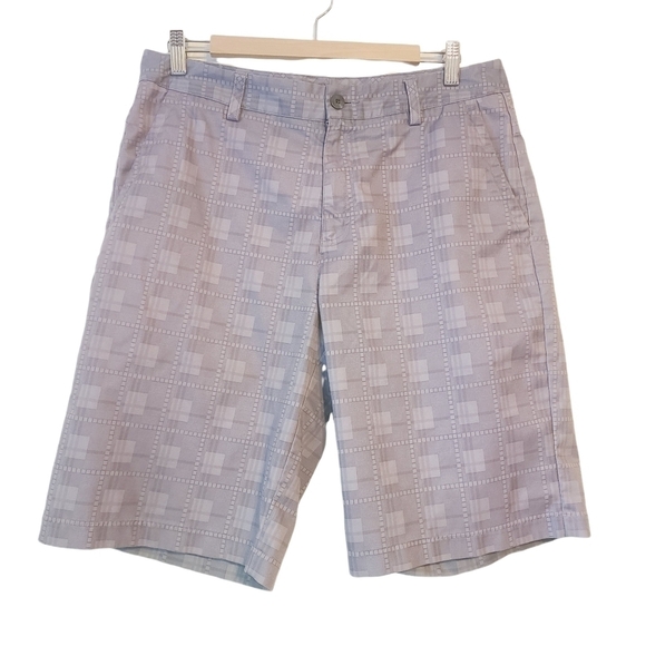 Adidas | Men's Gray Climalite Performance Flat Front Plaid Golf Shorts (Size 32) - Picture 1 of 14